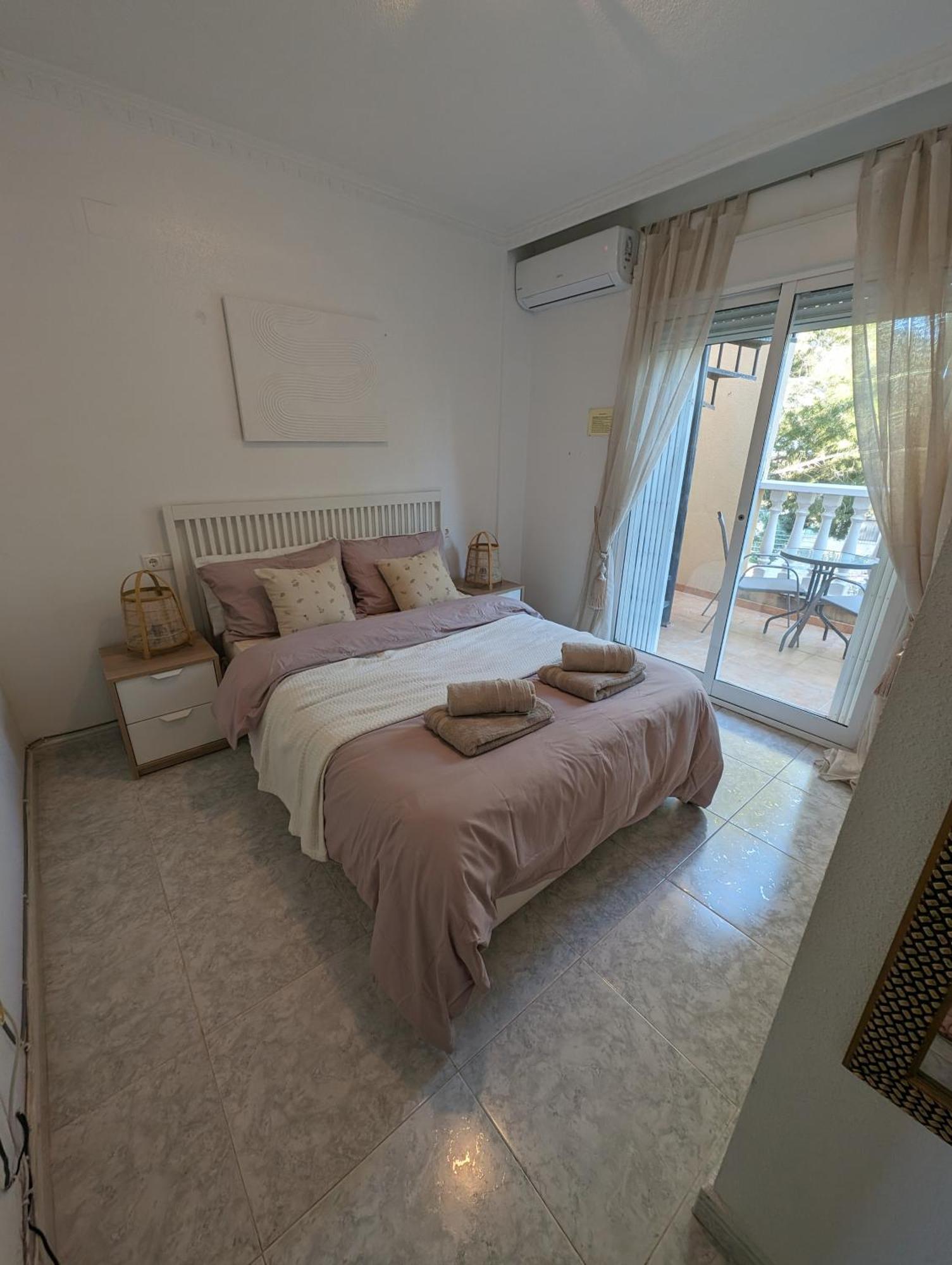 2 Bedroom Algorfa Townhouse With Pool Castillo de Montemar Buitenkant foto